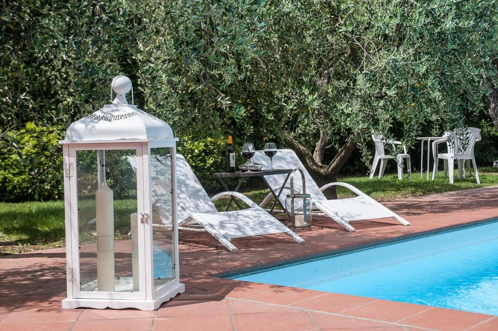 דירות קאסטיגליונה דל לאגו Residenza Il Palazzo חדר תמונה